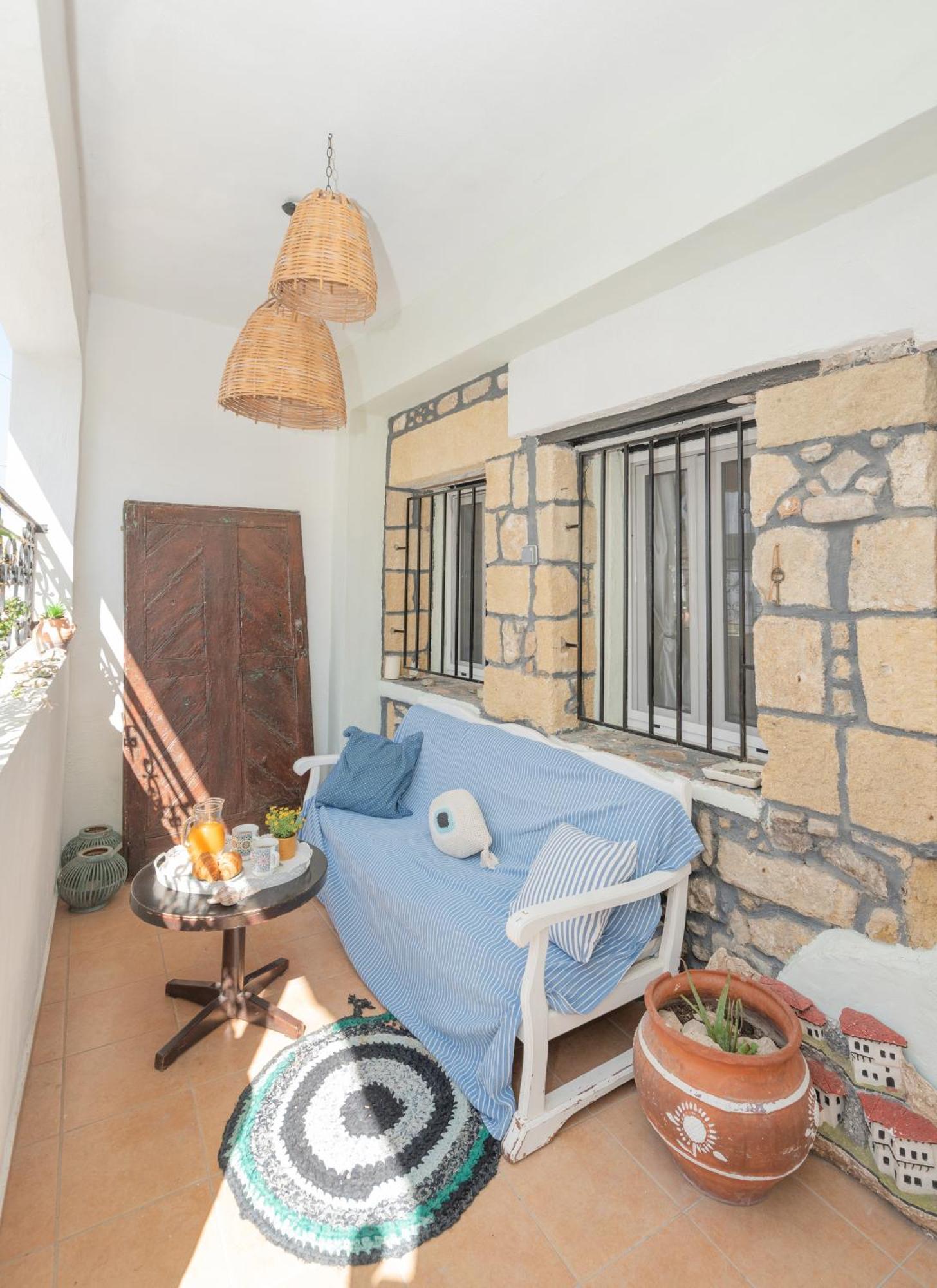 Philoxenia Traditional House Apartment Pastida